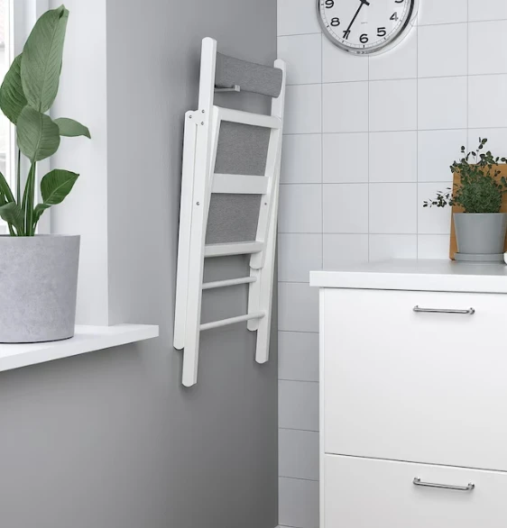 IKEA FROSVI Sulankstoma kėdė balta/Knisa šviesiai pilka