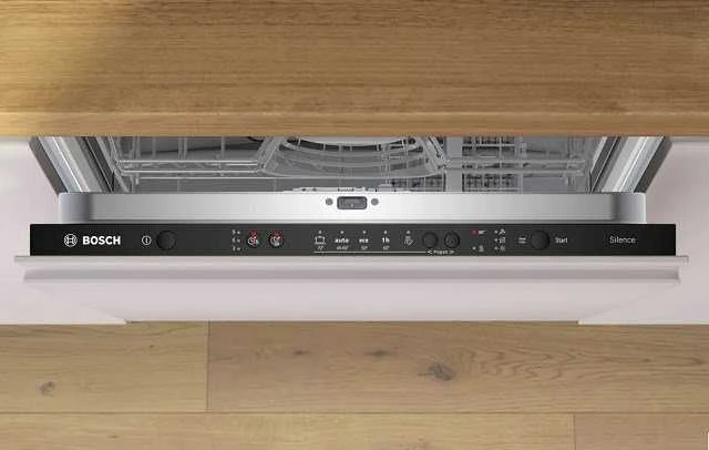 Įmontuojama indaplovė Bosch SMV25AX06E