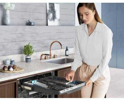 Indaplovė Electrolux EEM69410W
