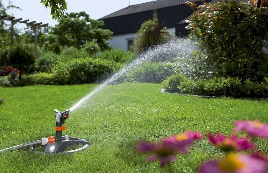Gardena Premium viso ar dalies skritulio pulsinis laistymo purkštuvas (08135-20)