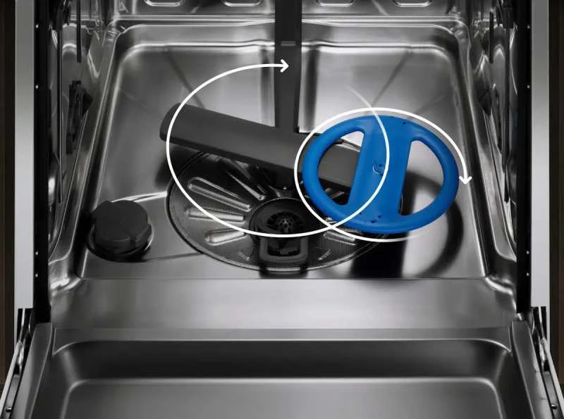 60 pločio ner.plieno spalvos laisvai statoma indaplovė Electrolux ESM48310SX