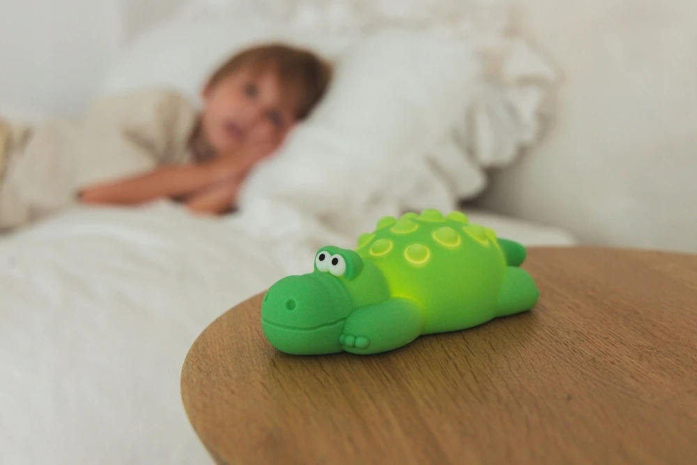Innogio Lampka Nocna dla Dzieci LED Silikonowa Krokodyl Fidget Toy RGB Dotykowa USB