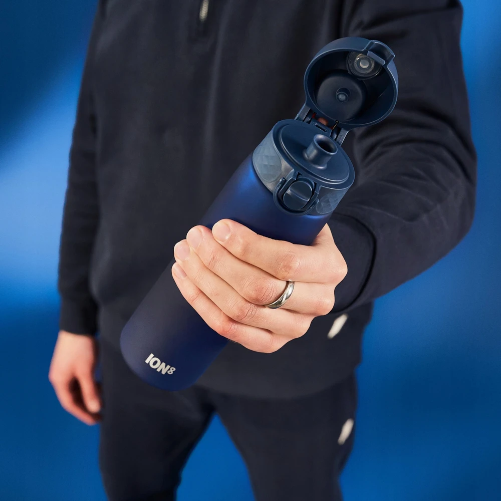 Ion8 0,5l sportinis gertuvė mėlyna, su kietu kandikliu