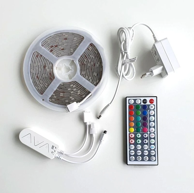 Avide Smart LED juosta 22W/m RGB+W WiFi su pultu, 5m IP65