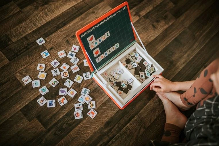 Janod Magnetibook Polski Alfabet