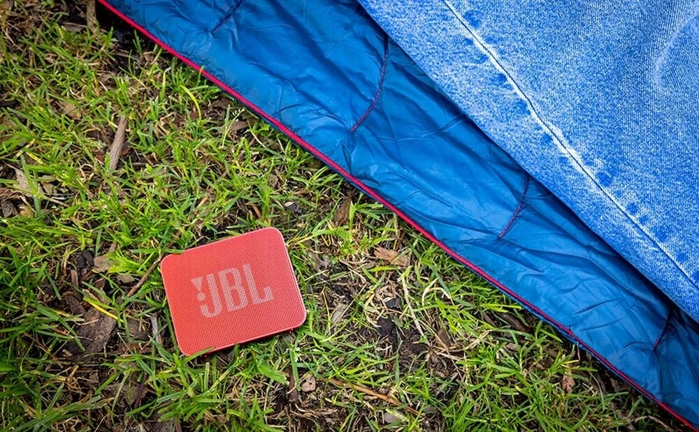JBL GO Essential 2 MOBILE garsiakalbis raudonas BLUETOOTH vandeniui atsparus IP67 USBC
