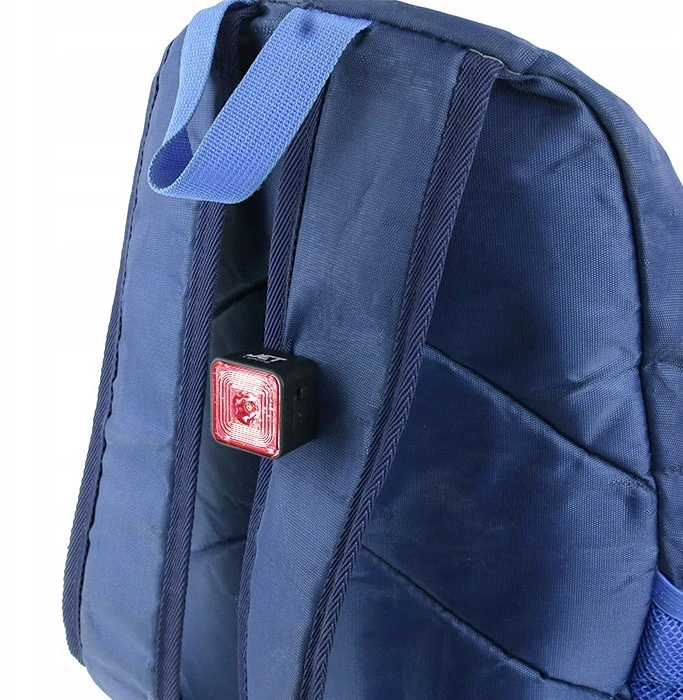 JET Galinis žibintas galinis žibintas AU136R "CUBE" 30-120 liumenų USB L351