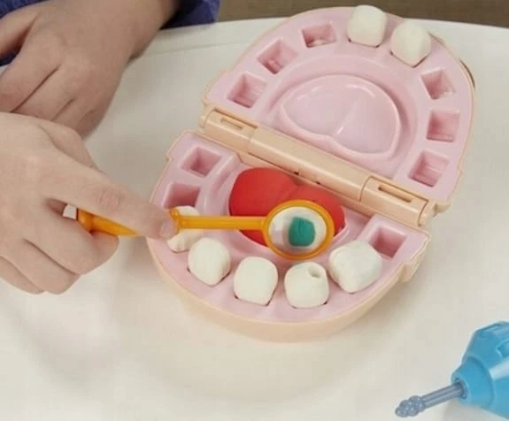Jokomisiada Plastikinė masė Little Dentist - Sergantis dantis ZA3214