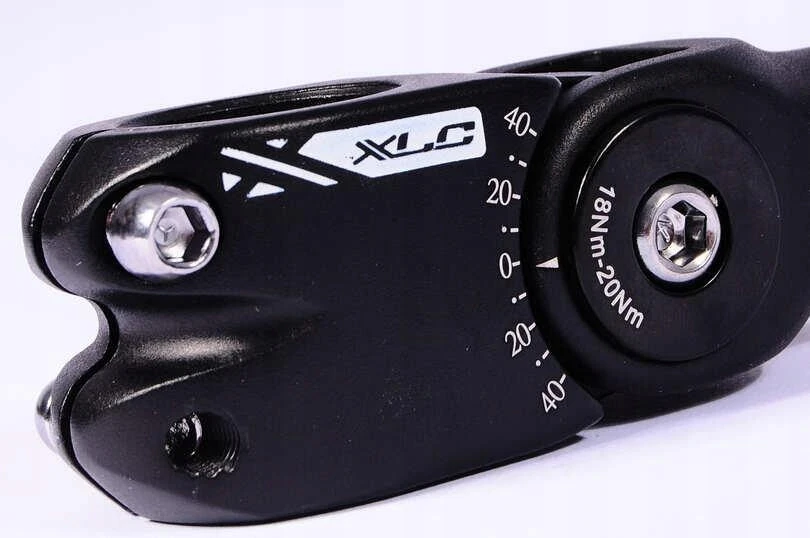 Juodai į priekį reguliuojamas kotas XLC ST-M02 1,1/8" 25,4 mm