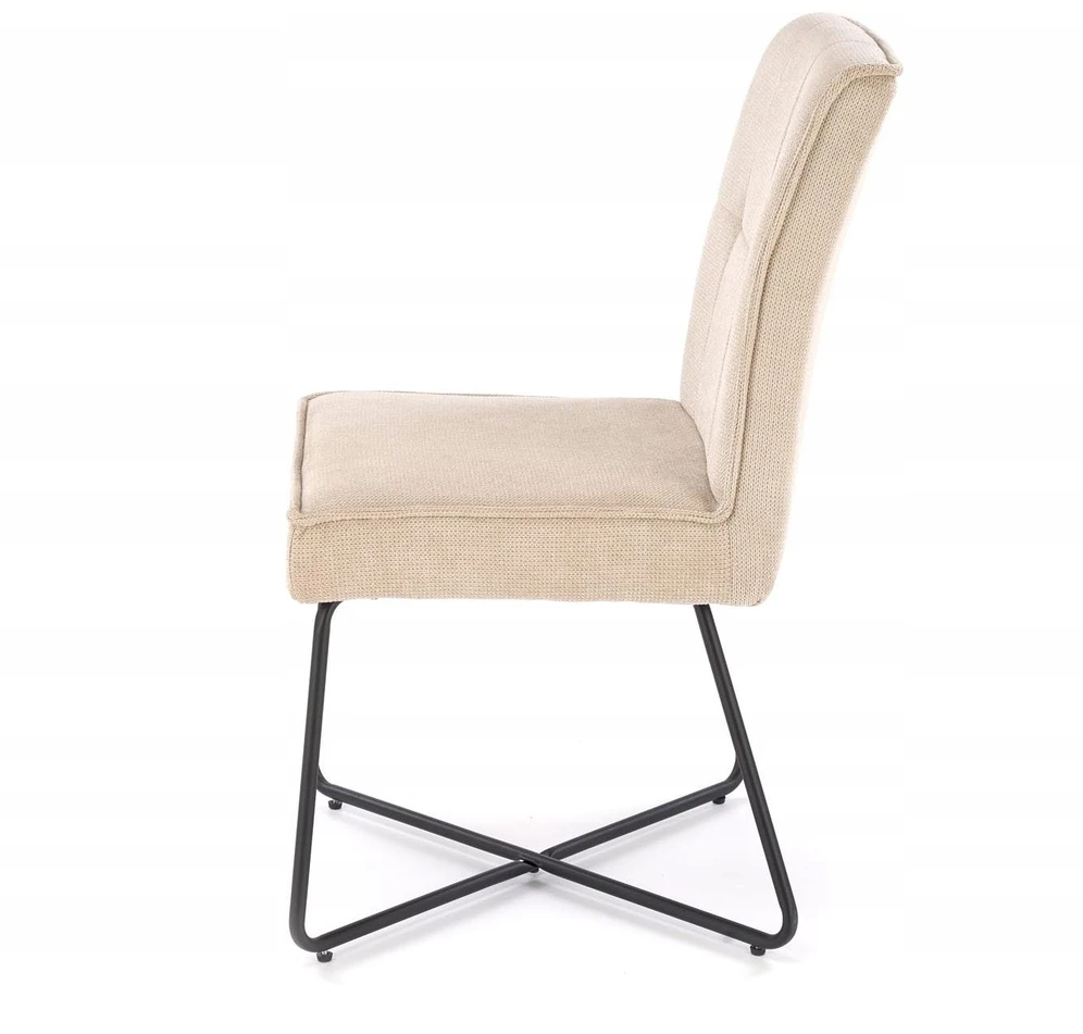K534 Halmar kėdė – moderni, minkšta, smėlio/juoda