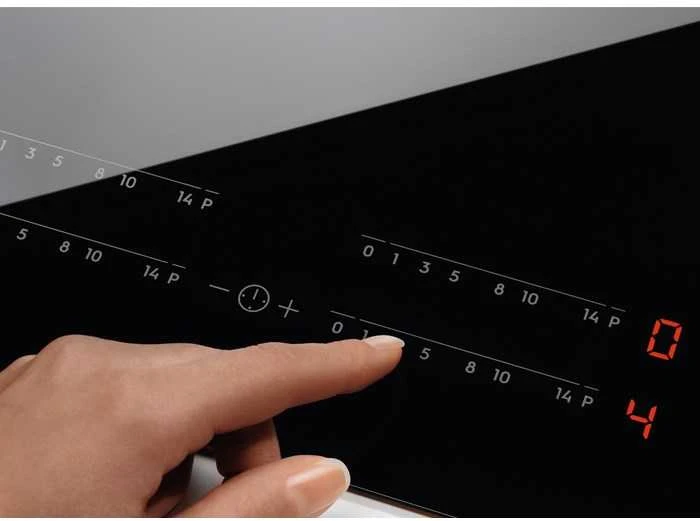 Kaitlentė Electrolux EIV83443CT