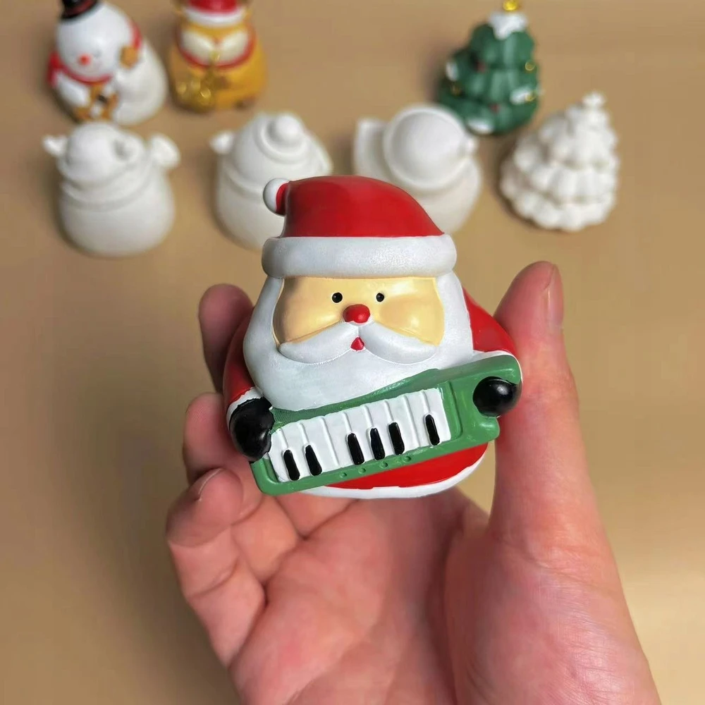 Kalėdų paveikslo gipsinė figūrėlė Kalėdų senelis 6,5 cm rinkinys su dažais ir teptuku artmaker