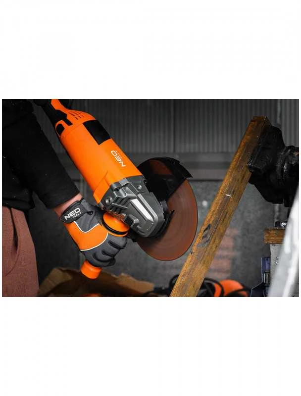 Kampinis šlifuoklis NEO TOOLS 04-715 3000W, 230 mm