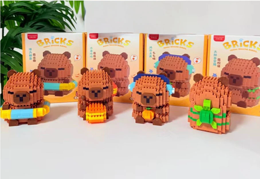 Kapibaros blokeliai su vaisiais 380 vnt. CAPYBARA statybiniai blokeliai