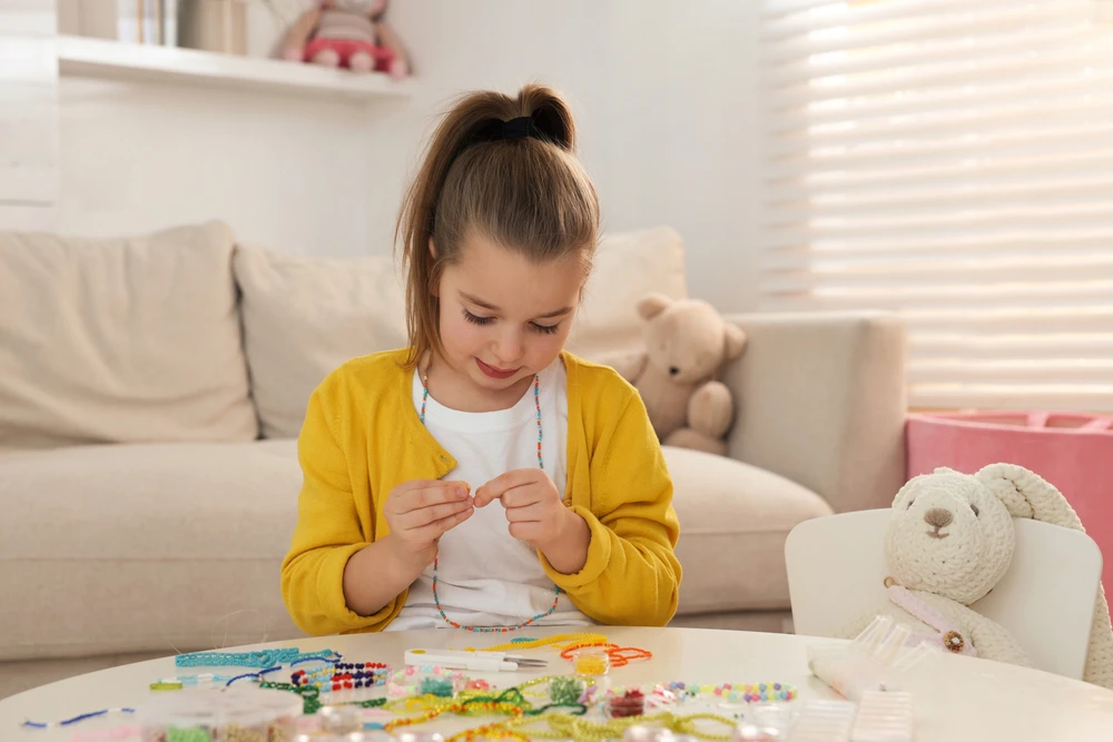 KARALIUKAI PAPUOŠALŲ GAMYBAI Smily Play kūrybinis rinkinys 500 vnt 3 metai