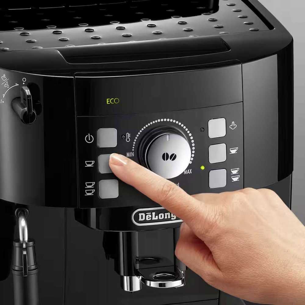 Kavos aparatas DELONGHI ECAM12.121.B Fully-automatinis espreso aparatas