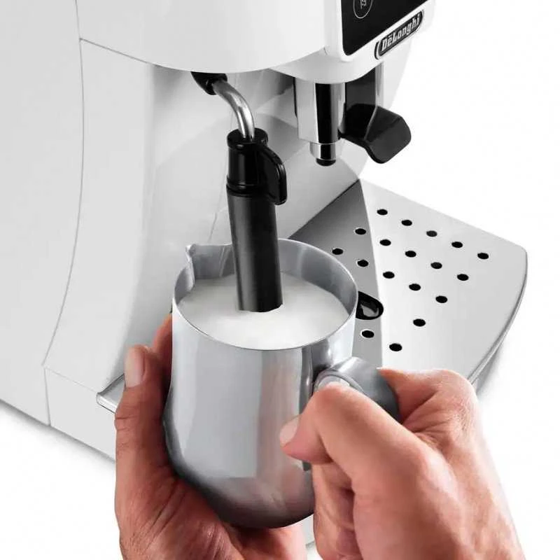 Kavos aparatas Delonghi Magnifica Start automatinis