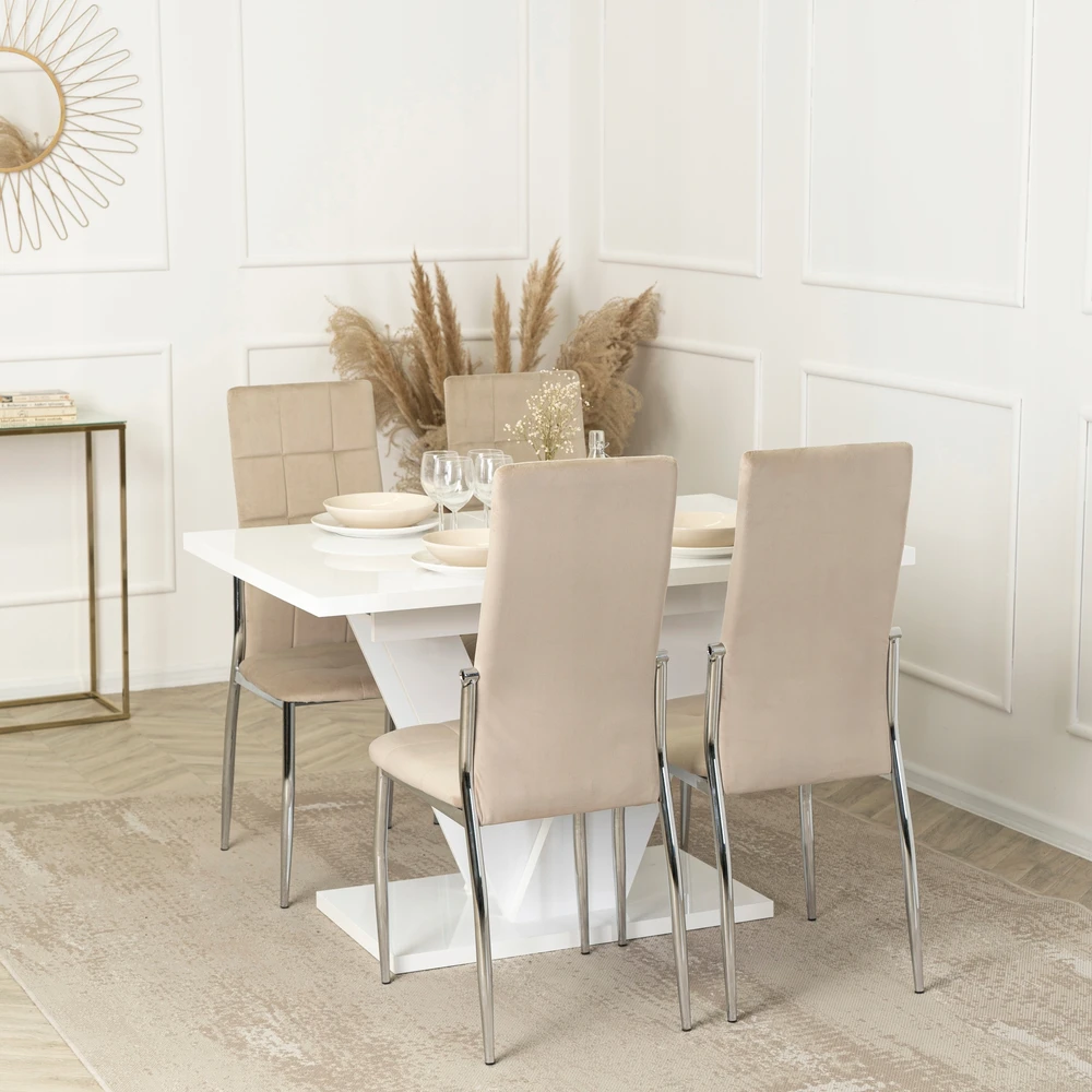 Kėdė Mebel Elite MOLLY, veliūrinė, smėlio spalvos