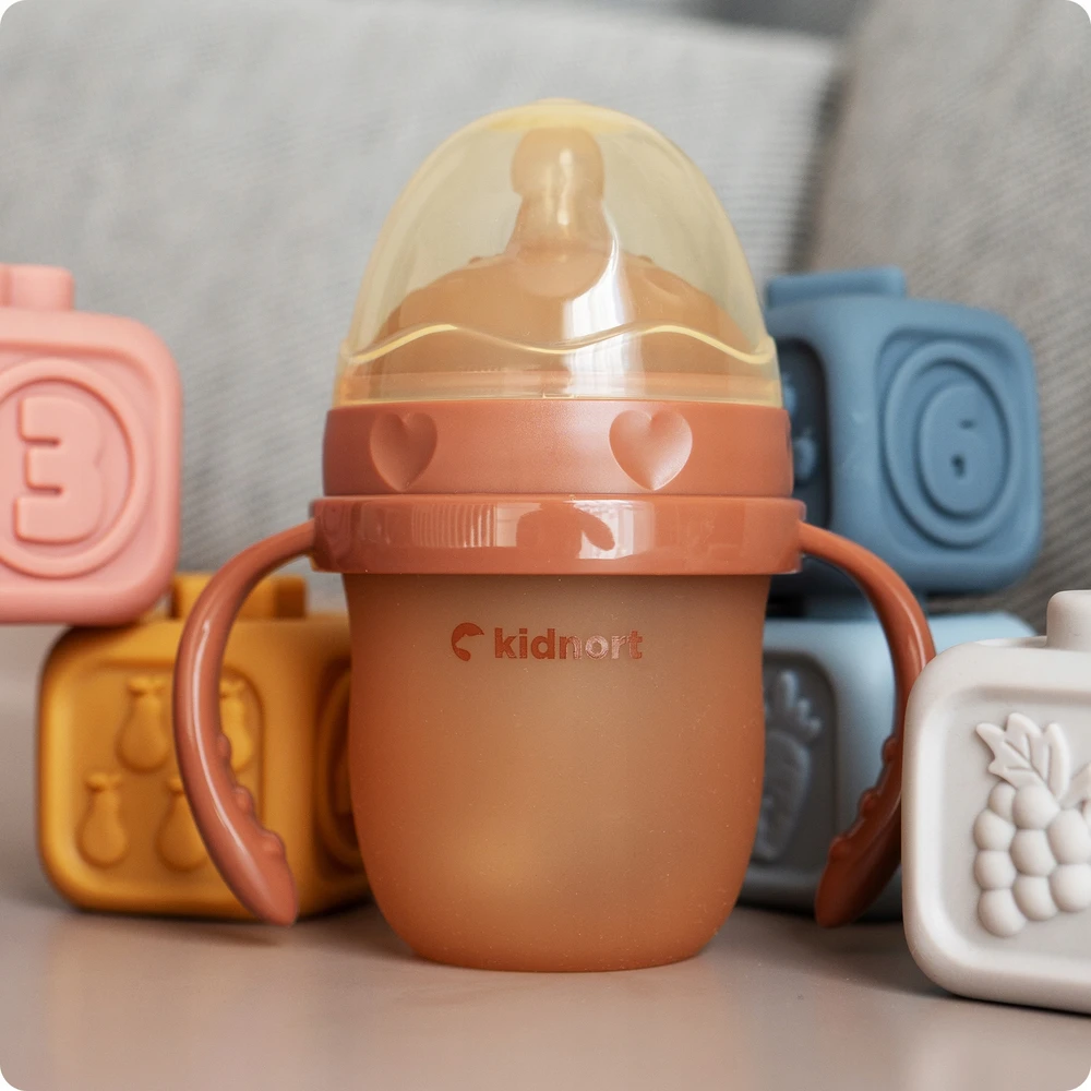 Kidnort Eple Anti-Colic silikoninis buteliukas 150ml Brown 0-3M BE BPA