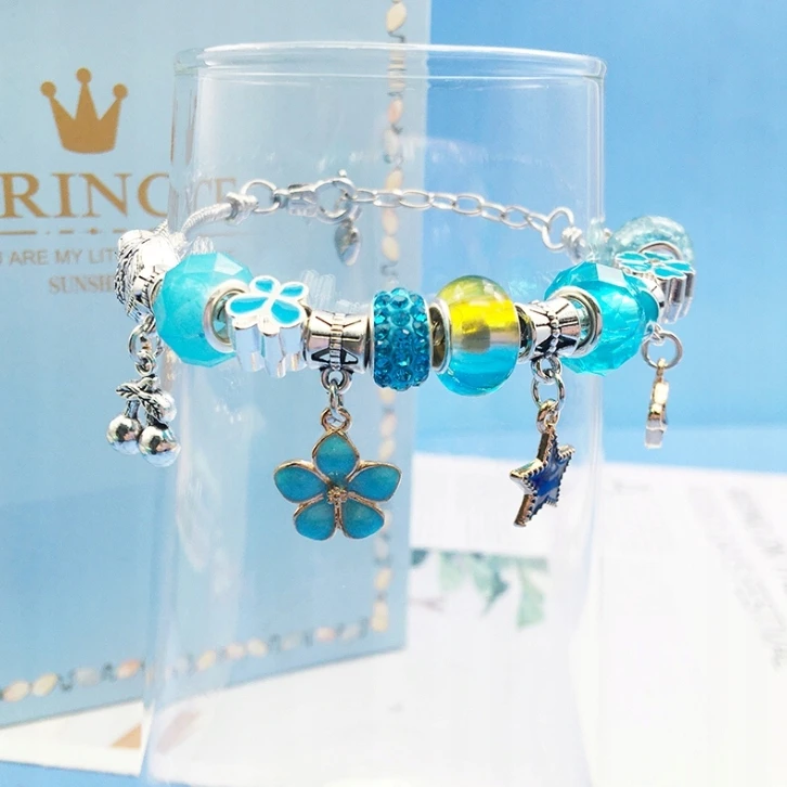Kidsgifts Karoliukai, skirti apyrankėms gaminti, rinkinys Grandinėlės Charms Dovanų dėžutė