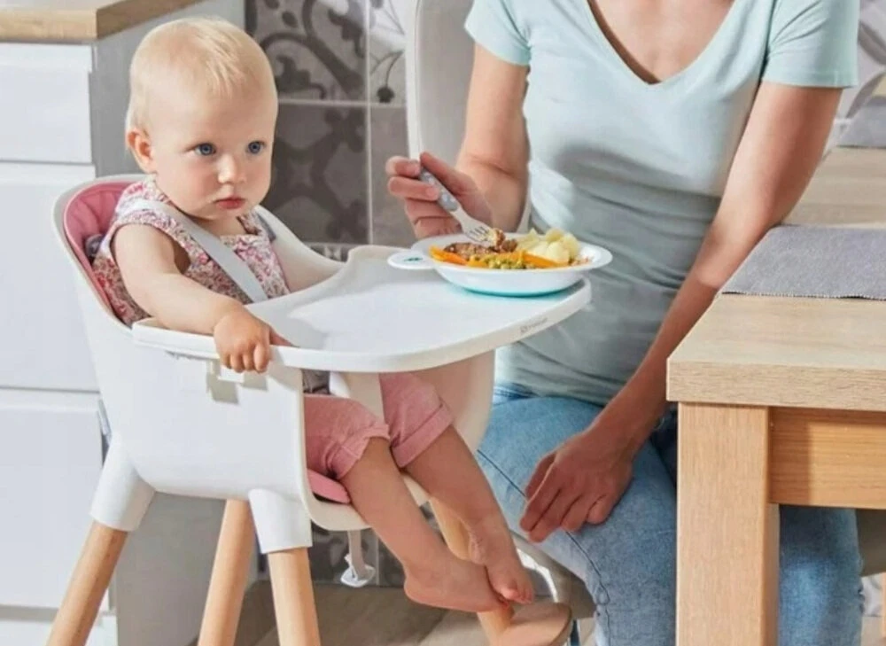 Kinderkraft maitinimo kėdutė Sienna, rožinė