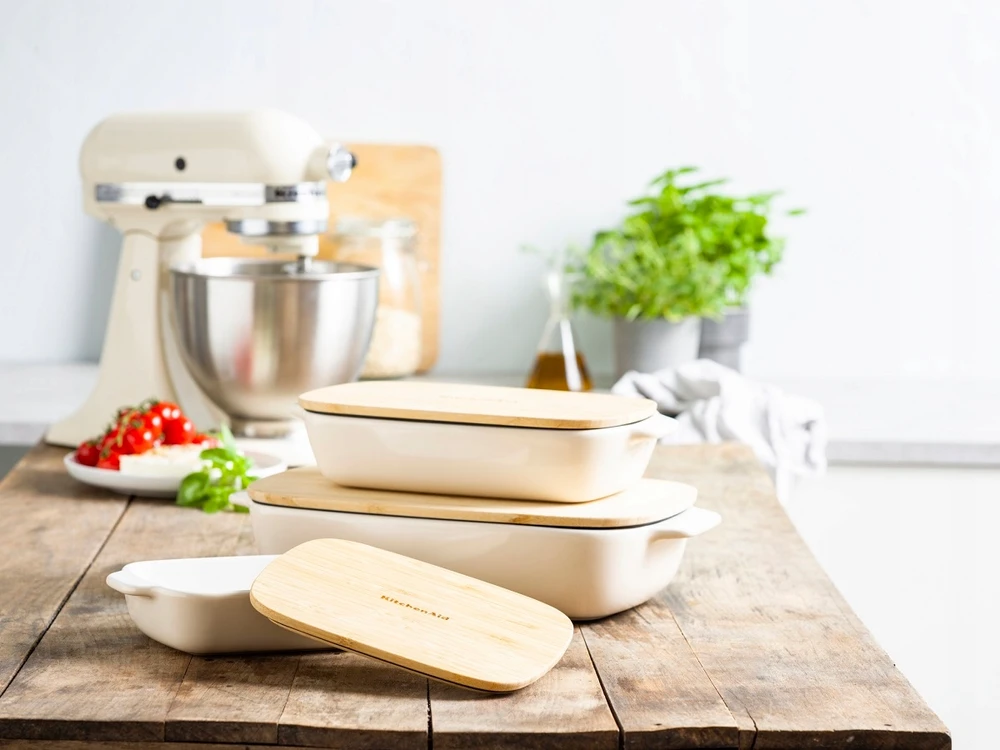 KitchenAid Keraminis indas 40x25x8,8cm + migdolinio kremo dangtelis