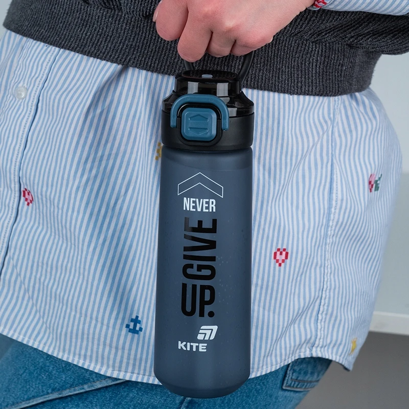 Kite 760ml sportinis buteliukas su šiaudeliu, pilkas