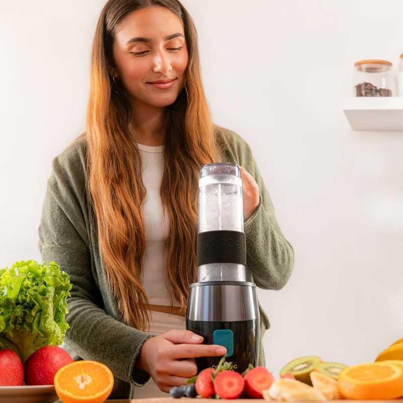 Cecotec Maišytuvas | Power Titanium 900 ProGo | Tabletop | 900 W | Jar capacity 2x0.57 L | Ice crushing | Juodas