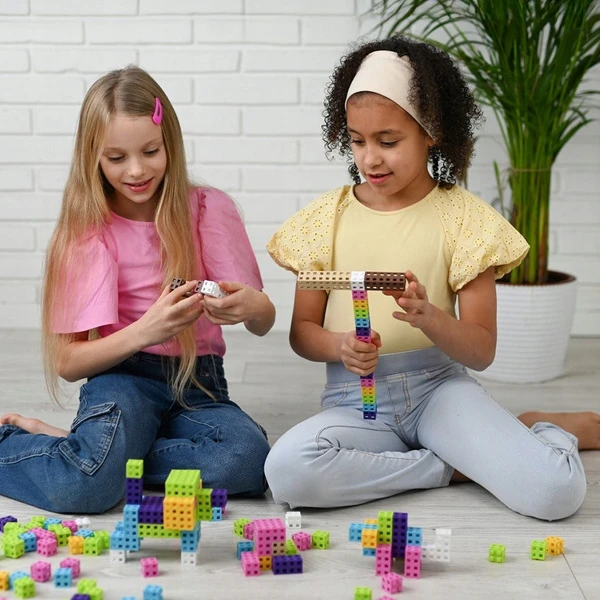 Meli Cube 200 dalių konstruktorių rinkinys vaikams nuo 3 metų, skatina kūrybiškumą, rožinis