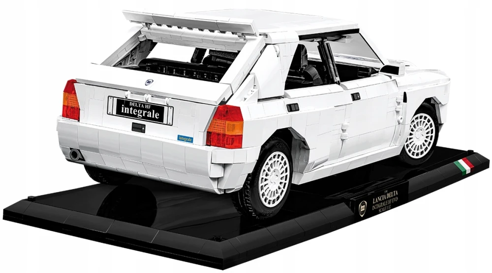 Konstruktorius Cobi Lancia Delta HF Integrale EVO automobilis 24356, 2294 d.