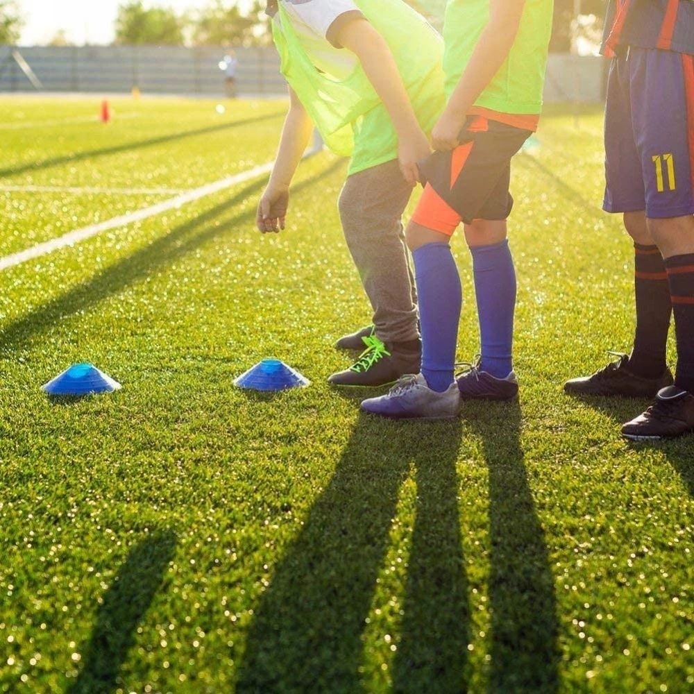 Korbi Futbolo treniruočių kūgiai grybai lanksčios lėkštės 10 vnt. rinkinys