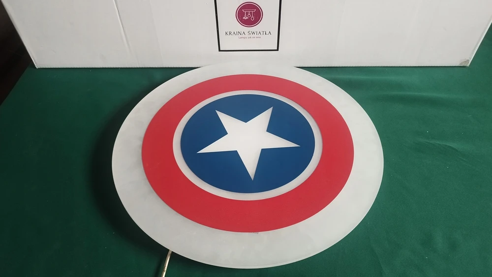 Kraina Swiata PLAFON LAMPA SUFITOWA GWIAZDA AVENGERS POKÓJ DZIECKA KAPITAN AMERYKA 72W