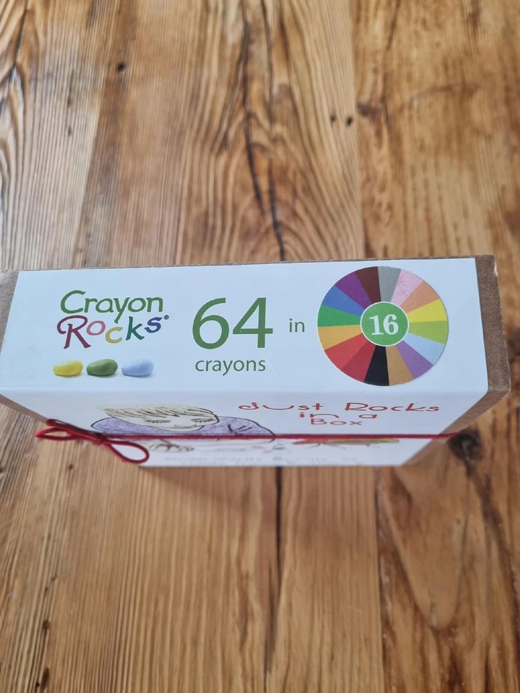 Kreidelės "Crayon Rocks" dėžutėje 64 vnt, 16 spalvų.