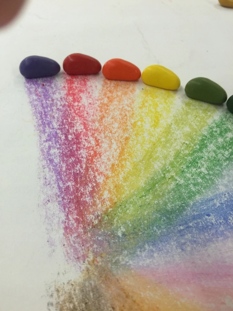Kreidelės "Crayon Rocks" dėžutėje 64 vnt, 16 spalvų.