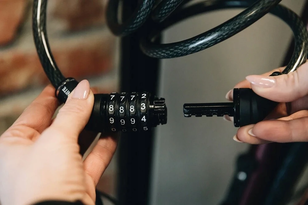 Kryptonite Kryptoflex K003311 – tvirta 1829 mm dviračio spyna su kodu