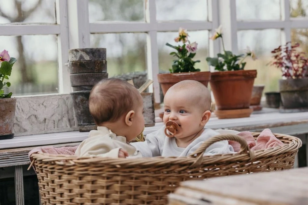 Kūdikių čiulptukas BIBS SIMMETRINĖS SPALVOS 2 vnt GUMINIS 0m+ Geležinis/Mėlynas