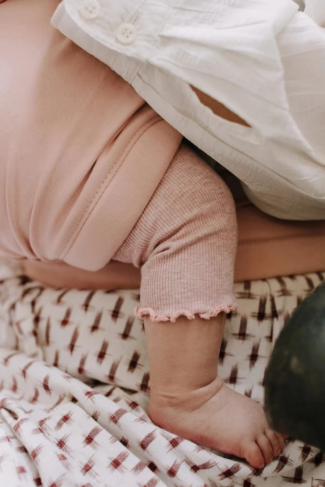 Kūdikių nešynė „Boba Bliss Bloom“ hibridinė nuo naujagimio iki mažylio