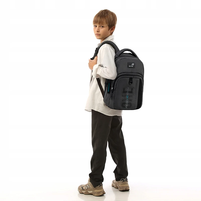 Mokyklinė kuprinė „Kite“ K26-2578M-3. pilkos sp.. 29x17x42 cm