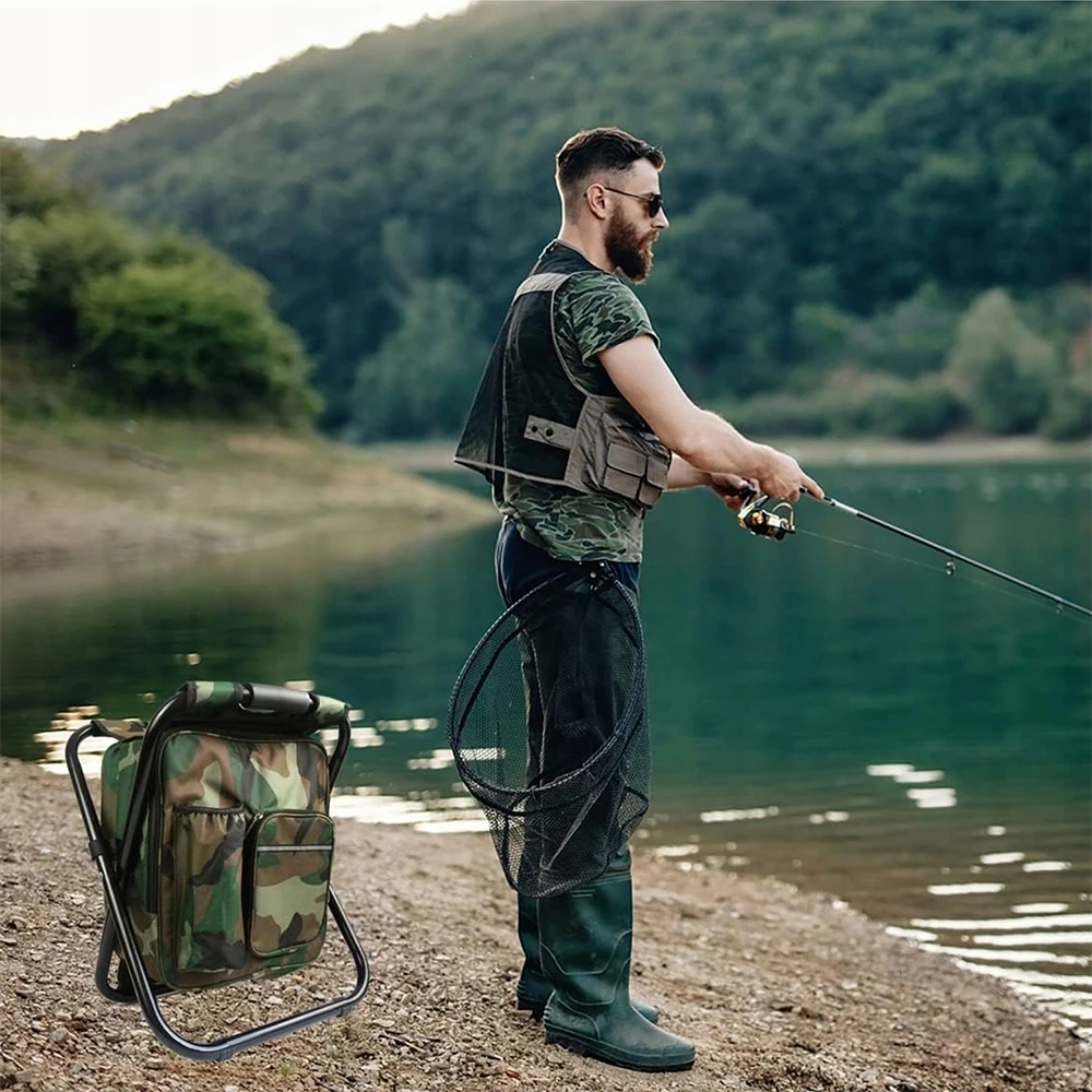 Kuprinė-sėdynė su vėsesniu lengvu turistiniu krėslu, skirta Fish BBQ Beach