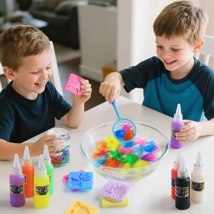 KŪRYBINGAS UGAVIMO RINKINYS VAIKAMS „Pasidaryk pats“ gelis MAGICAL WATER FIGURINES COLRS