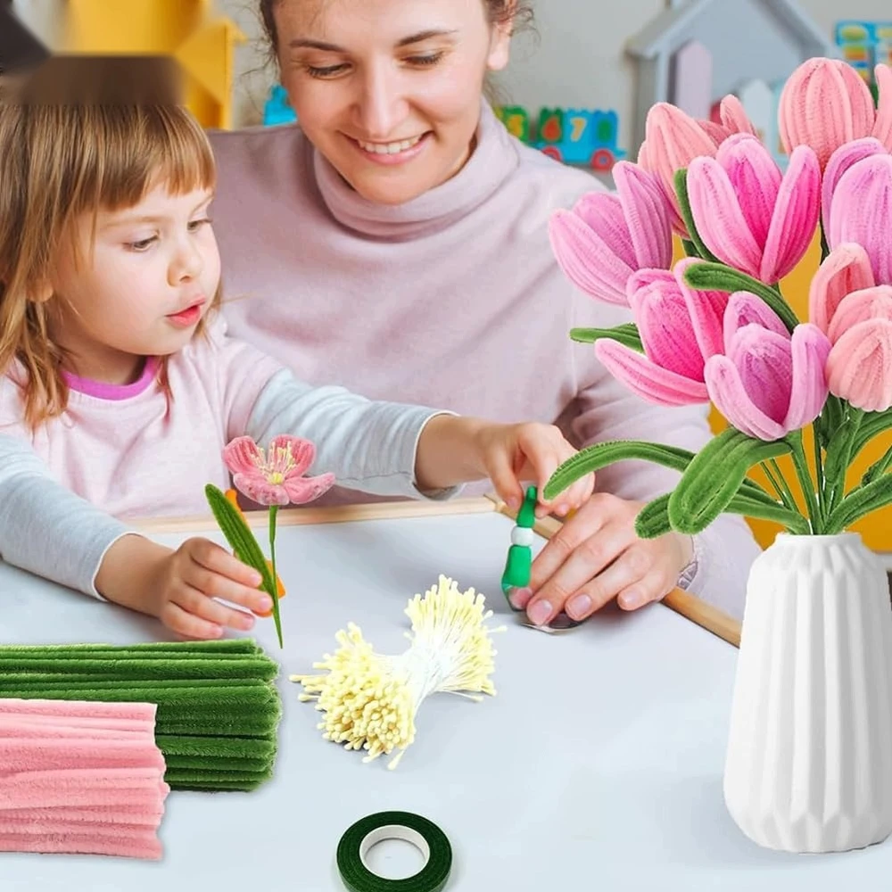 KŪRYBINIS VALYMO RINKINYS IŠ 400 VIENŲ SPALVOTOS PŪKINGOS PLUOŠTO VIELOS