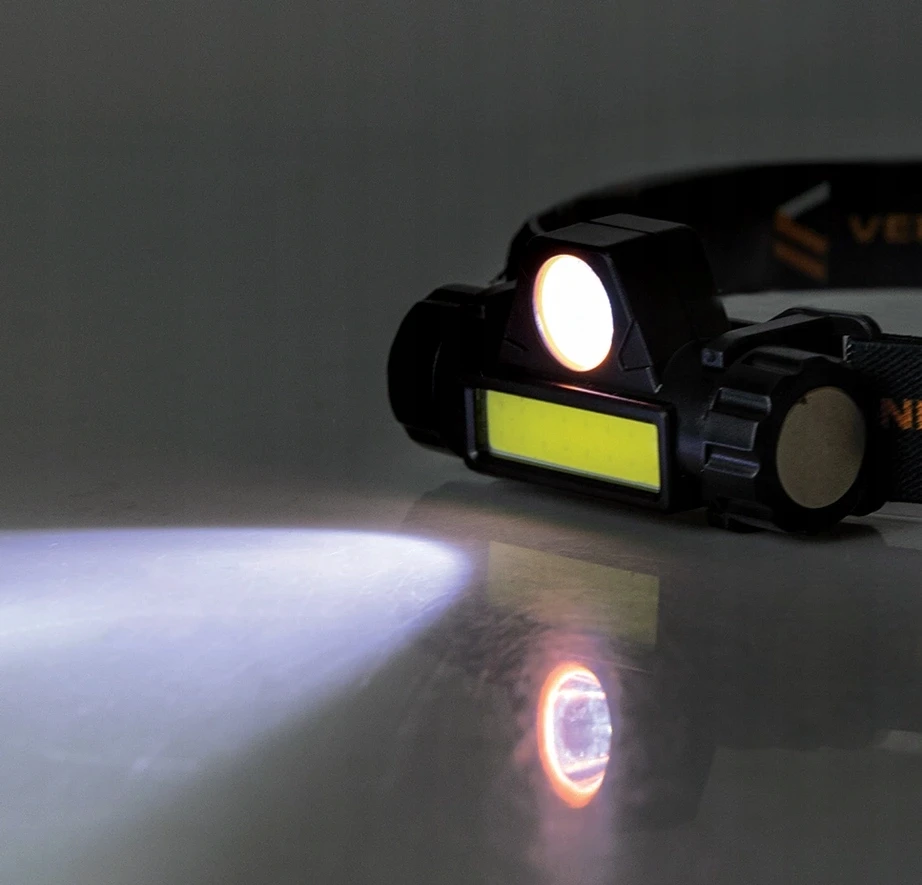 Lamex LED PRIEKINIS LEMPAS 4IN1 GALINGAS PRIEKINIS LEMPAS SU MAGNETU, ATSPIRUS VANDENI