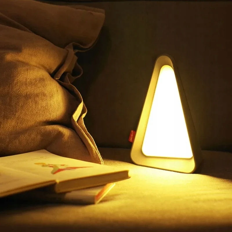 LAMPKA LED NOCNA do czytania Allocacoc Flip Lamp