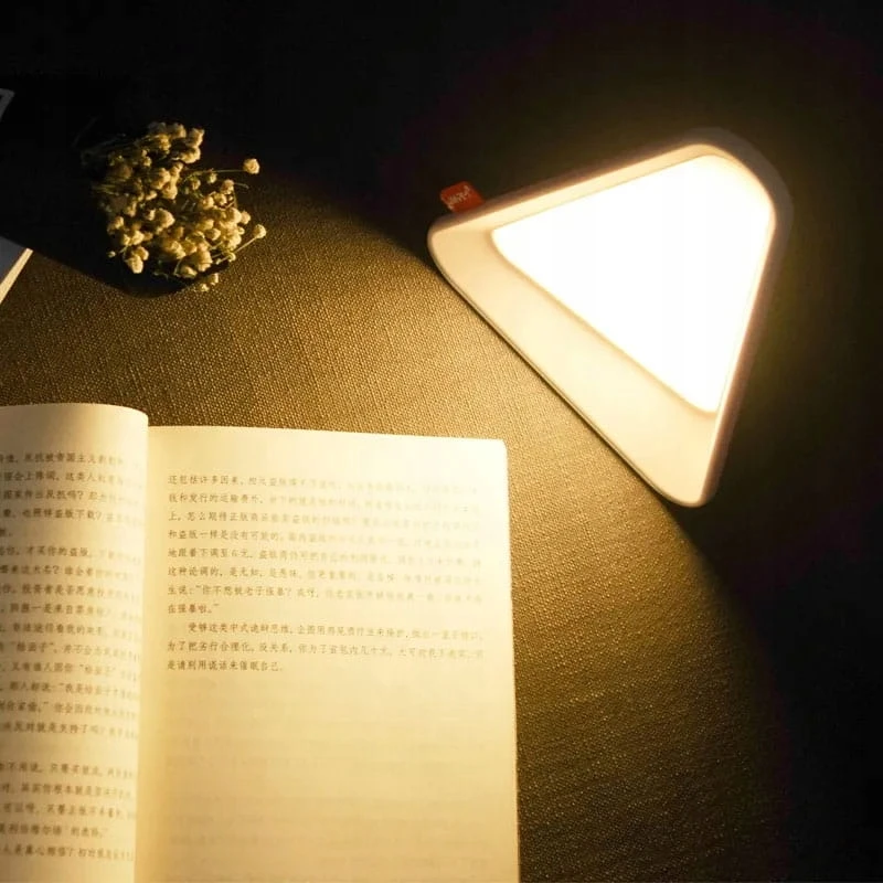 LAMPKA LED NOCNA do czytania Allocacoc Flip Lamp