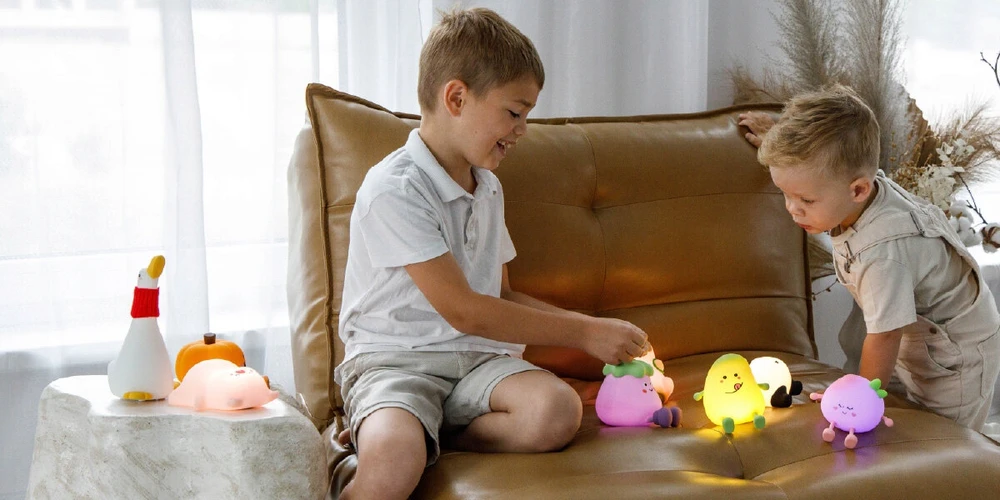 Lampka nocna INNOGIO GIOegplant Bakłażan GIO-147