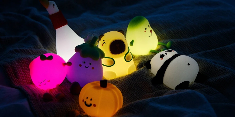 Lampka nocna INNOGIO GIOegplant Bakłażan GIO-147