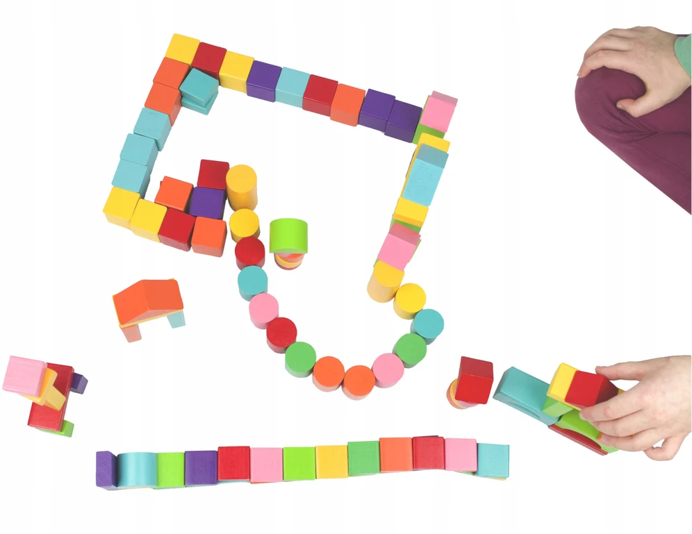Landtoys KŪRYBINIS KALULŲ RINKINYS DĖŽUTĖJE SU RŪŽIUOJAMOS FUNKCIJOS MEDINIAIS KLUOLAIS