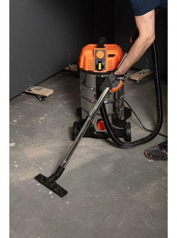 Lanksti jungiamoji žarna NEO TOOLS 1,5-4,5 m (35 mm skersmuo)