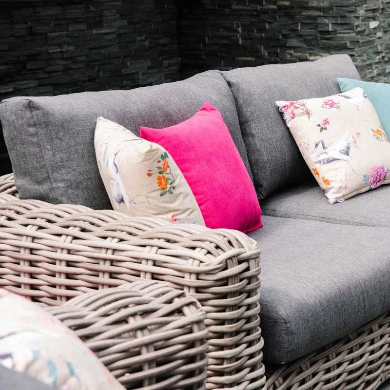 Home4You Lauko baldų komplektas CALISTA stalas, sofa ir 2 kėdės, pilkos spalvos
