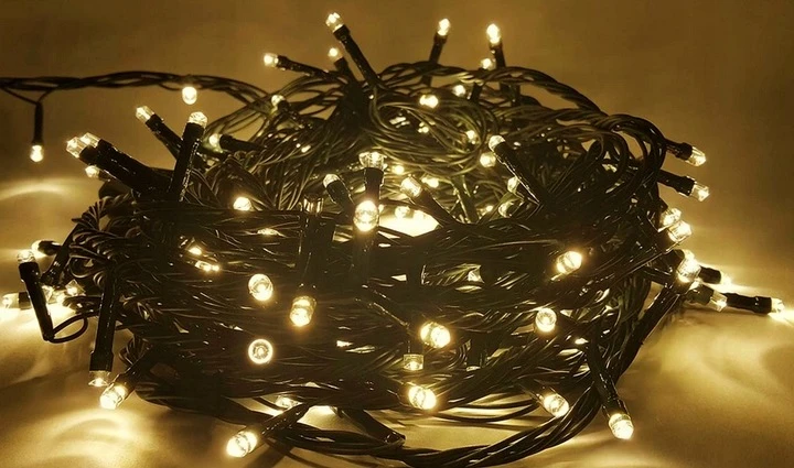 LED Kalėdų eglutės lemputės ŠILTAI BALTOS 200